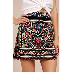 Lulus Don’t Stop the Party Black Floral Embroidered Mini Skirt XS